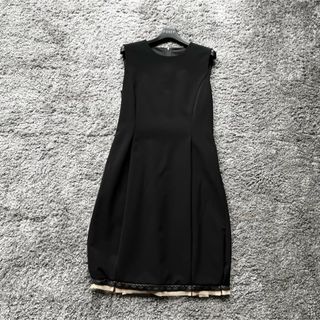 フォクシー(FOXEY)のFOXEY NY 38 黒 ベージュレース ワンピース(ひざ丈ワンピース)