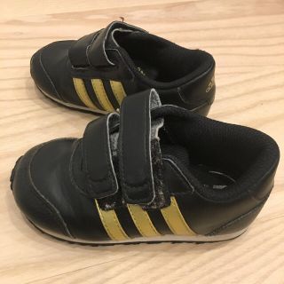 アディダス(adidas)のアディダスおしゃれスニーカー！格安で！(スニーカー)