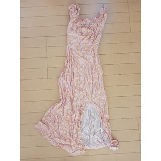エイチアンドエム(H&M)のH&M　ロングワンピース　レトロ　花柄　スリット　オフショルダー　パフスリーブ(ロングワンピース/マキシワンピース)