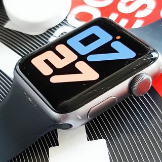 アップル(Apple)の▷95%最大 シリーズ３ Apple Watch ４２ｍｍ アップルウォッチ(腕時計(デジタル))