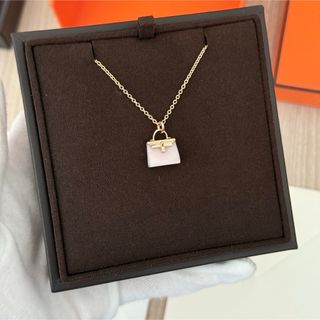 新品未使用　HERMES ペンダント 《アミュレット》 ケリー