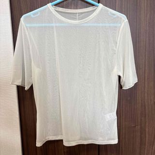 ジーユー(GU)のGU シアー　Tシャツ 白　M ジーユー(Tシャツ(半袖/袖なし))