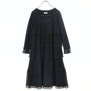 【美品】インゲボルグ★上品！ ふんわりシフォン段々フリル サイズ9 フラワーモチーフパール装飾 七分袖ワンピース 黒系＊z14493