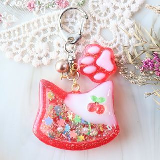 【送料込み】いちご  クリームソーダ ねこ シェイカーキーホルダー シャカシャカ(キーホルダー/ストラップ)