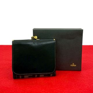 フェンディ(FENDI)の極 美品 箱付 FENDI フェンディ ズッカ FF 柄 レザー 本革 キャンバス がま口 三つ折り 財布 ウォレット ブラック ブラウン 26036(財布)