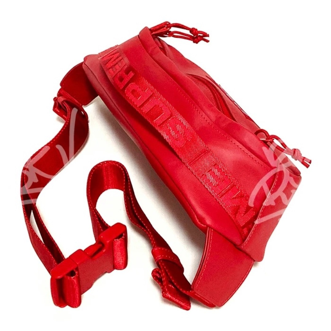 新品未使用 シュプリーム　ポーチ　レッド Supreme シュプリーム ポーチ (レッド) - メルカリ