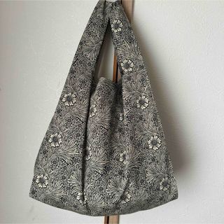 handmade エコバッグＬ　ウィリアムモリス