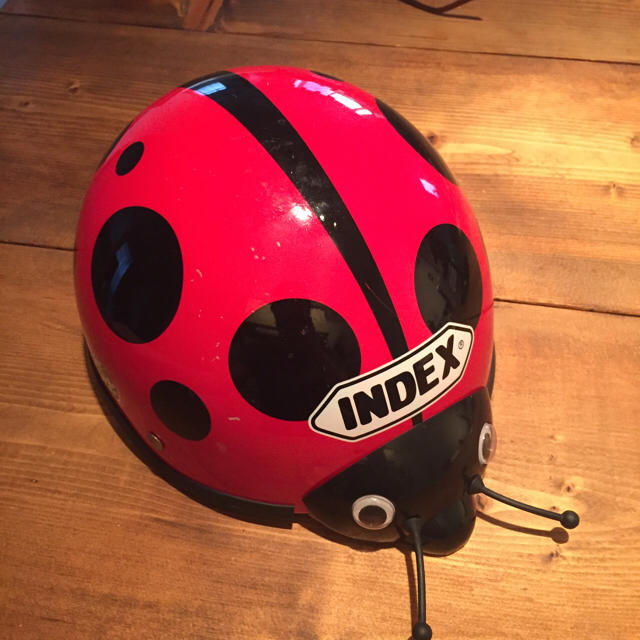 INDEX(インデックス)のてんとう虫 ヘルメット キッズ INDEX lady bug 自動車/バイクのバイク(ヘルメット/シールド)の商品写真