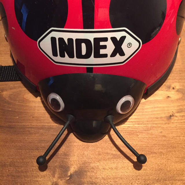 INDEX(インデックス)のてんとう虫 ヘルメット キッズ INDEX lady bug 自動車/バイクのバイク(ヘルメット/シールド)の商品写真