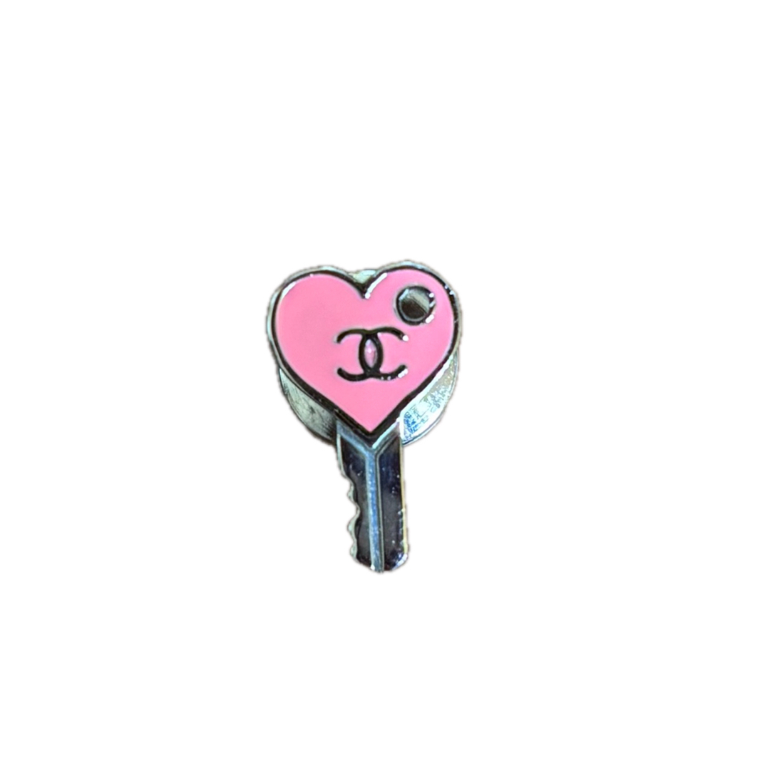 【可愛いピンク♡】CHANEL ブローチ CHANEL - CHANELピンブローチの通販 by さっちゃん's shop