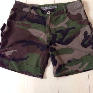カモフラ柄ショートパンツ❤︎(ショートパンツ)