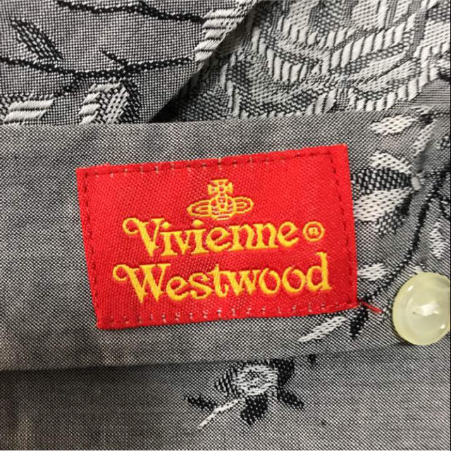 Vivienne Westwood(ヴィヴィアンウエストウッド)のviviki様★専用 レディースのトップス(シャツ/ブラウス(長袖/七分))の商品写真