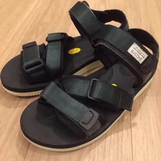 スイコック(suicoke)の【値引きしました】WISM×SUICOKE KISSEv サンダル【GREEN】(サンダル)