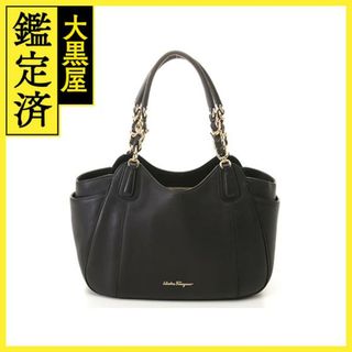 FERRAGAMO - サルヴァトーレ フェラガモ チャーム ゴールド