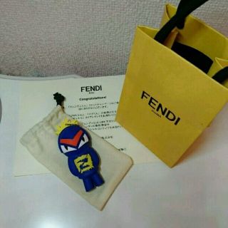 フェンディ(FENDI)の新品未使用！FENDI フェンディ バグくん USB キーホルダー(バッグチャーム)