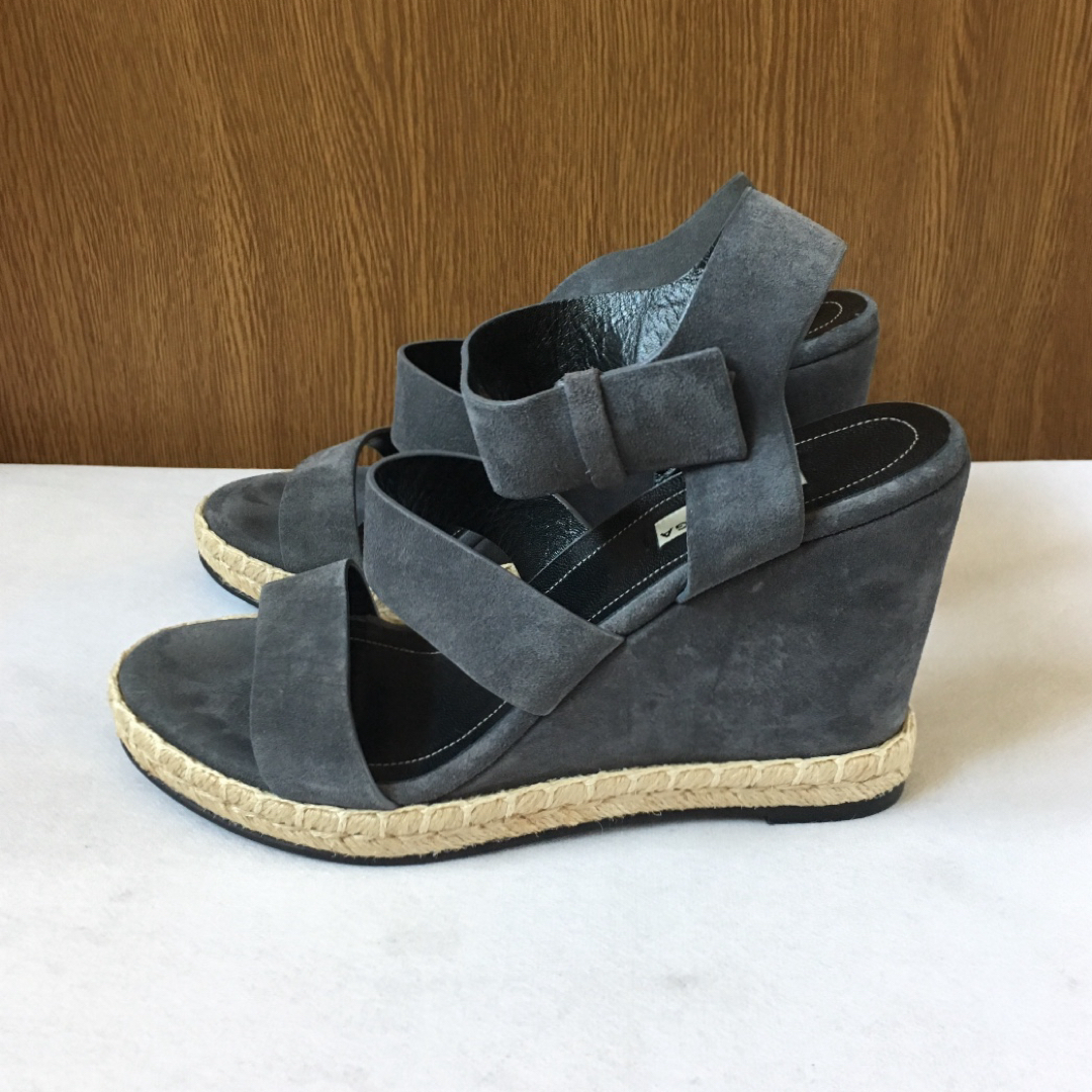 Balenciaga バレンシアガ サンダル BALENCIAGA - バレンシアガ サンダルの通販 by yuri