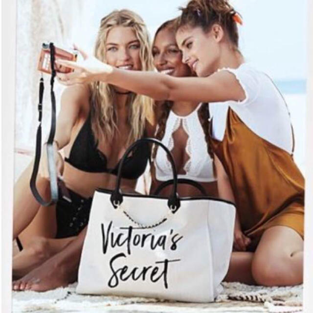 Victoria's Secret(ヴィクトリアズシークレット)の日本未発売☆【新品】Victoria's Secret 限定 トートバッグ レディースのバッグ(トートバッグ)の商品写真