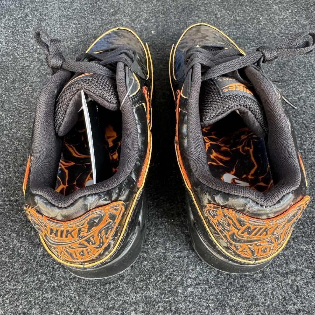 NIKE(ナイキ)の27.5cm 新品 NIKE AIR MAX 90 QS ボルケーノ メンズの靴/シューズ(スニーカー)の商品写真