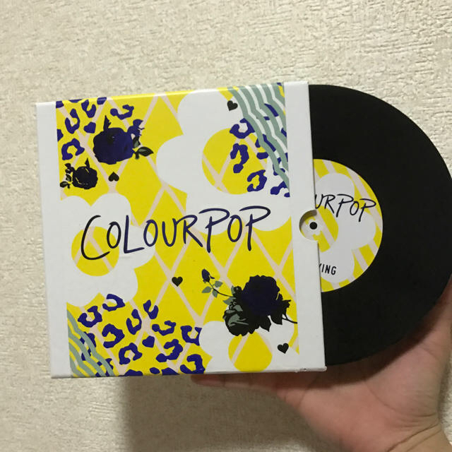 colourpop(カラーポップ)のカラーポップリップグロス コスメ/美容のベースメイク/化粧品(リップグロス)の商品写真