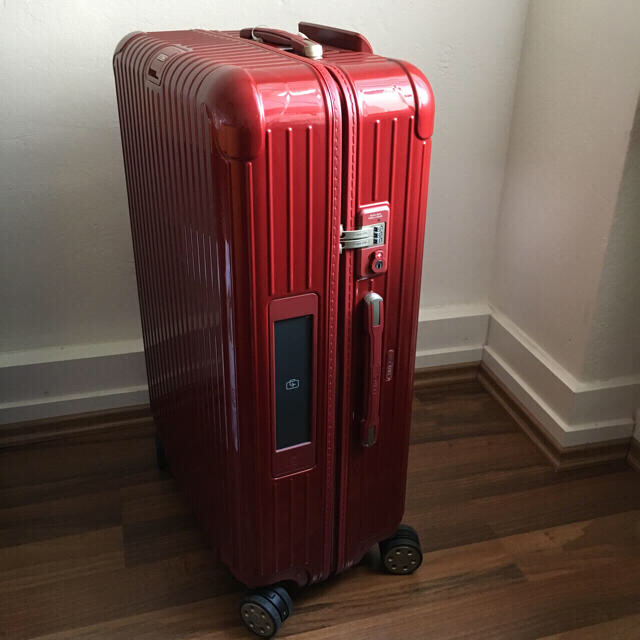 RIMOWA(リモワ)のRimowa Salsa Delux, Oriental Red87L レディースのバッグ(スーツケース/キャリーバッグ)の商品写真