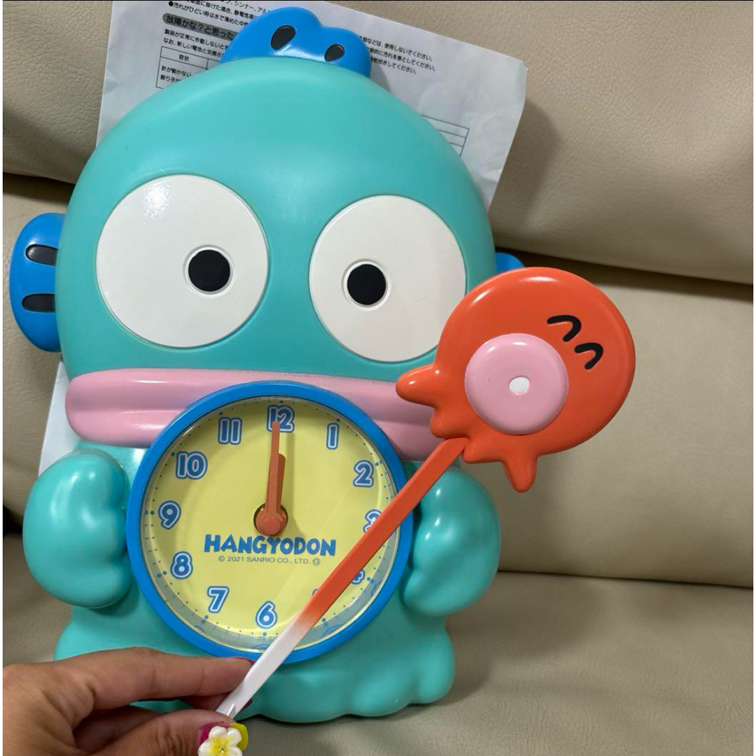 新品未使用品 ハンギョドン 振り子時計 サンリオ当たりくじ サンリオ - ハンギョドン振り子時計 水色の通販 by ☆|サンリオ