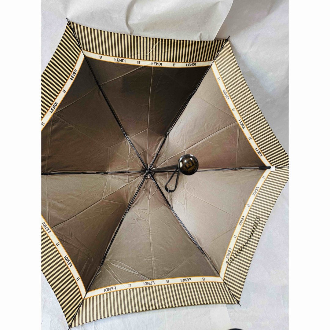 フェンディ FENDI 折り畳み傘 ゴールド ベージュ FENDI - 明日投稿削除FENDI 折りたたみ傘 晴雨兼用 軽量の通販