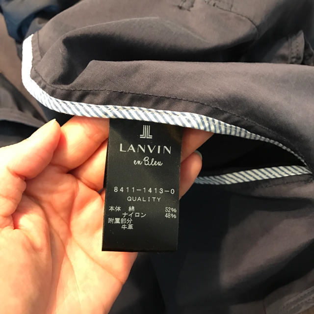 LANVIN en Bleu(ランバンオンブルー)のランバンオンブルーのスプリングコート レディースのジャケット/アウター(スプリングコート)の商品写真