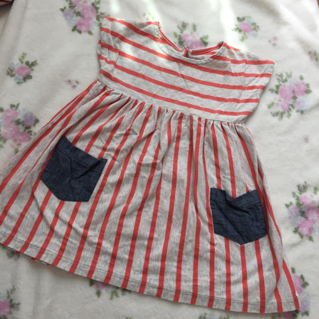 babyGAP(ベビーギャップ)のベビーギャップ 90 ワンピース キッズ/ベビー/マタニティのキッズ服女の子用(90cm~)(ワンピース)の商品写真