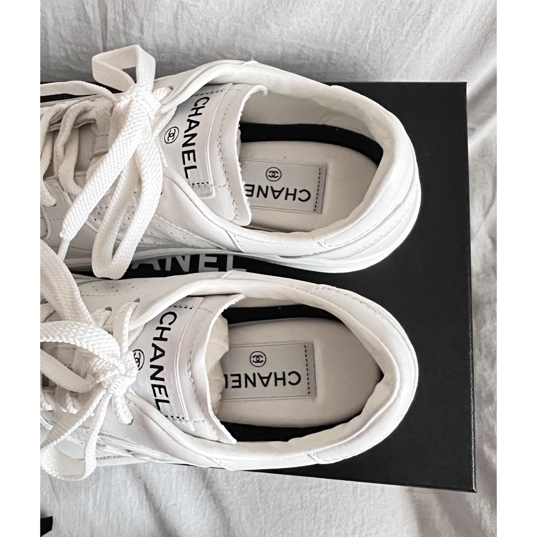 新品未使用☆CHANEL シャネル☆スニーカー☆サイズ38 CHANEL - 新品未使用chanel 38 スニーカーの通販 by luu's shop
