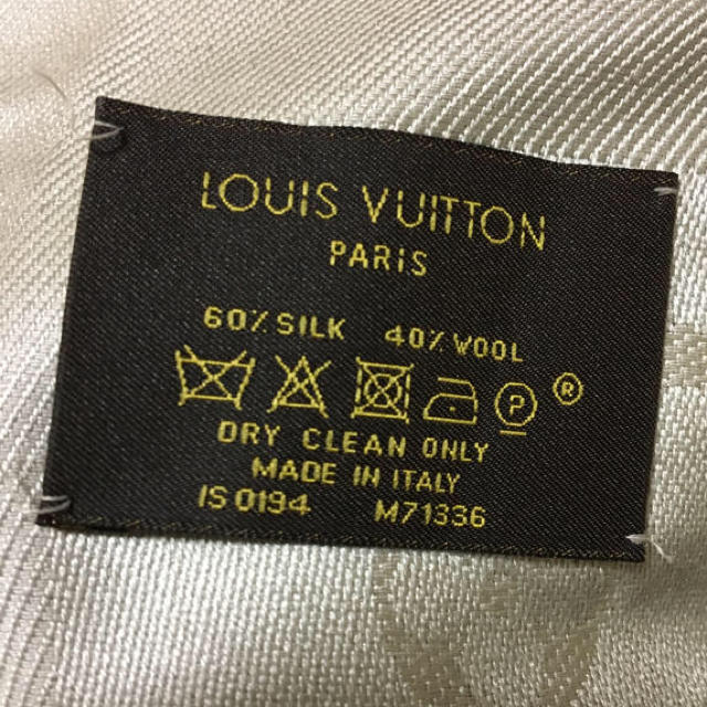 LOUIS VUITTON(ルイヴィトン)のルイヴィトンのストール レディースのファッション小物(ストール/パシュミナ)の商品写真