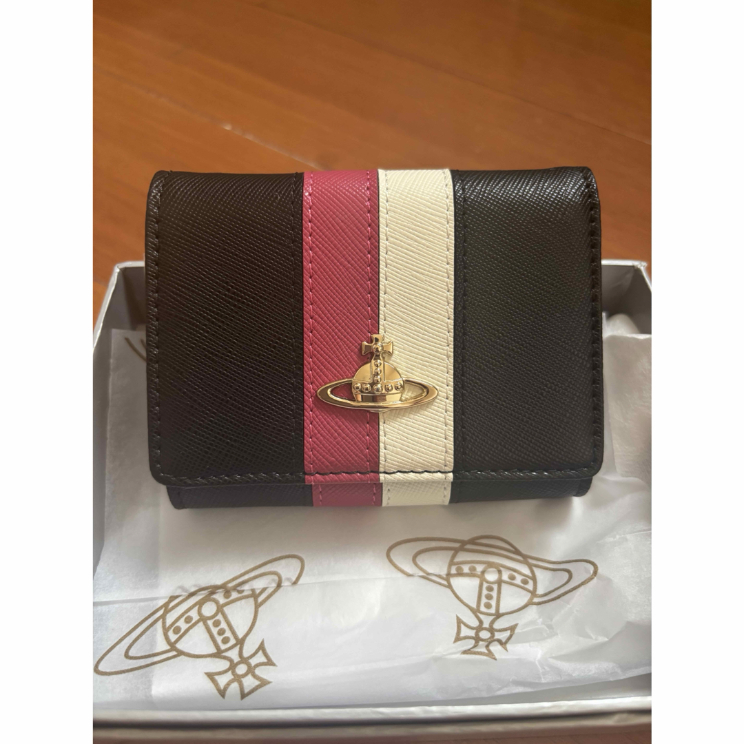 【新品未使用】Vivienne Westwood 三つ折り財布 ストライプ柄 Vivienne Westwood - ヴィヴィアン ウエストウッド 三つ折り