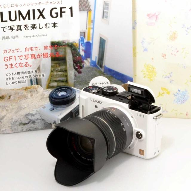 ★すぐに使えてスマホに送れる☆Panasonic GF1ホワイトレンズセット★