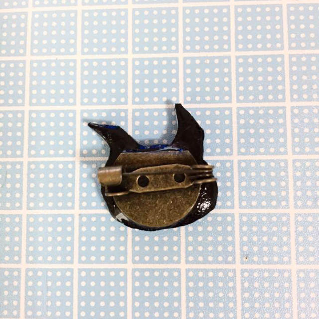 キヨネコブローチ ハンドメイドのアクセサリー(コサージュ/ブローチ)の商品写真