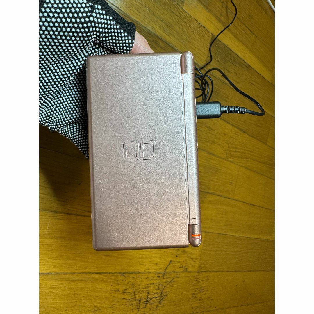 Nintendo DS lite 本体