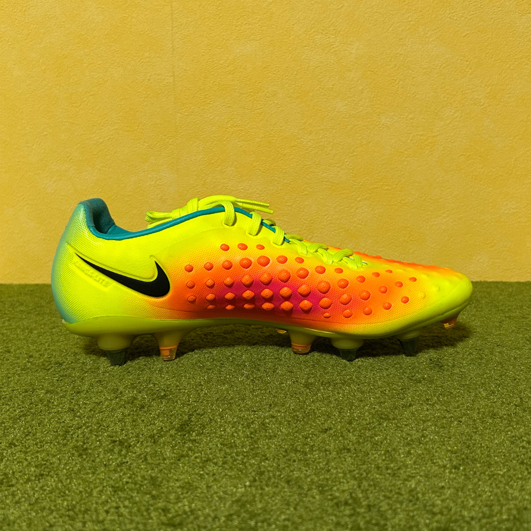 NIKE - NIKE ナイキ サッカースパイク マジスタ オーパス SG-PRO 24.5 NIKE - NIKE ナイキ サッカースパイク マジスタ オーパス SG-PRO
