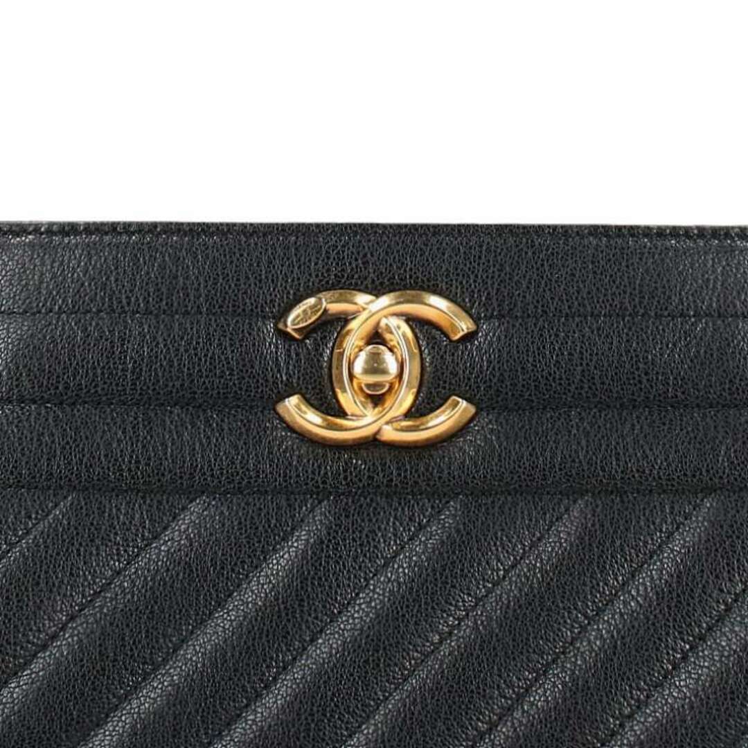 美品【シャネル】カーフスキンタッセルチェーンクロスバッグ CHANEL - シャネル カーフスキン バイアスステッチショルダー