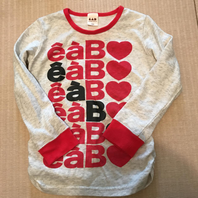 e.a.B(エーアーベー)のeaB 長袖カットソー110 キッズ/ベビー/マタニティのキッズ服女の子用(90cm~)(Tシャツ/カットソー)の商品写真