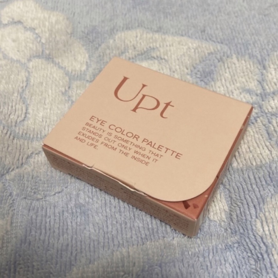 🉐【大セール】 ウプト アイカラーパレット 02 メルティーメロウ コスメ/美容のベースメイク/化粧品(アイシャドウ)の商品写真