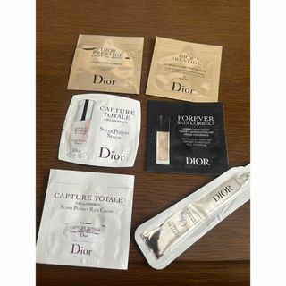 Dior 化粧品トライアルセット計25本セットお値段交渉あり! Dior(サンプル/トライアルキット)のフリマアイテム一覧