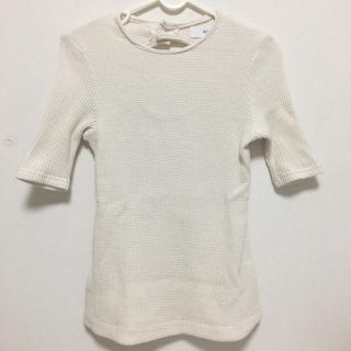 メイドインヘブン(made in HEAVEN)のmade in HEAVEN トップス(カットソー(半袖/袖なし))