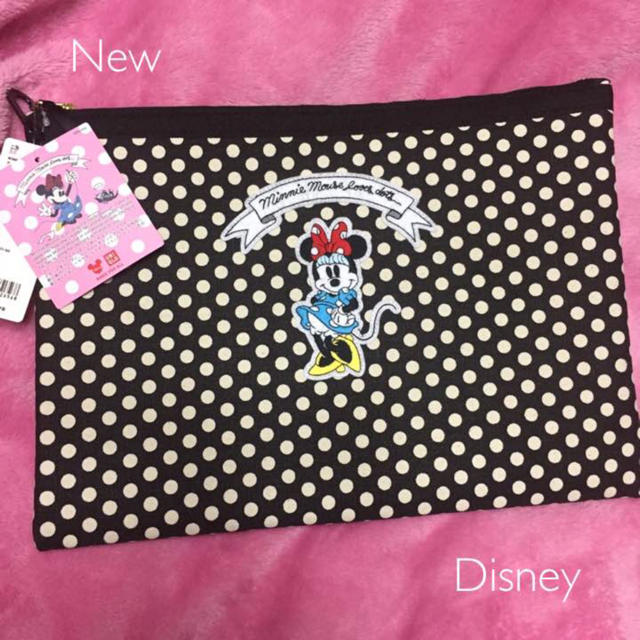 Disney(ディズニー)の新品♡ミニー クラッチバッグ ユニクロ ドット レディースのバッグ(クラッチバッグ)の商品写真