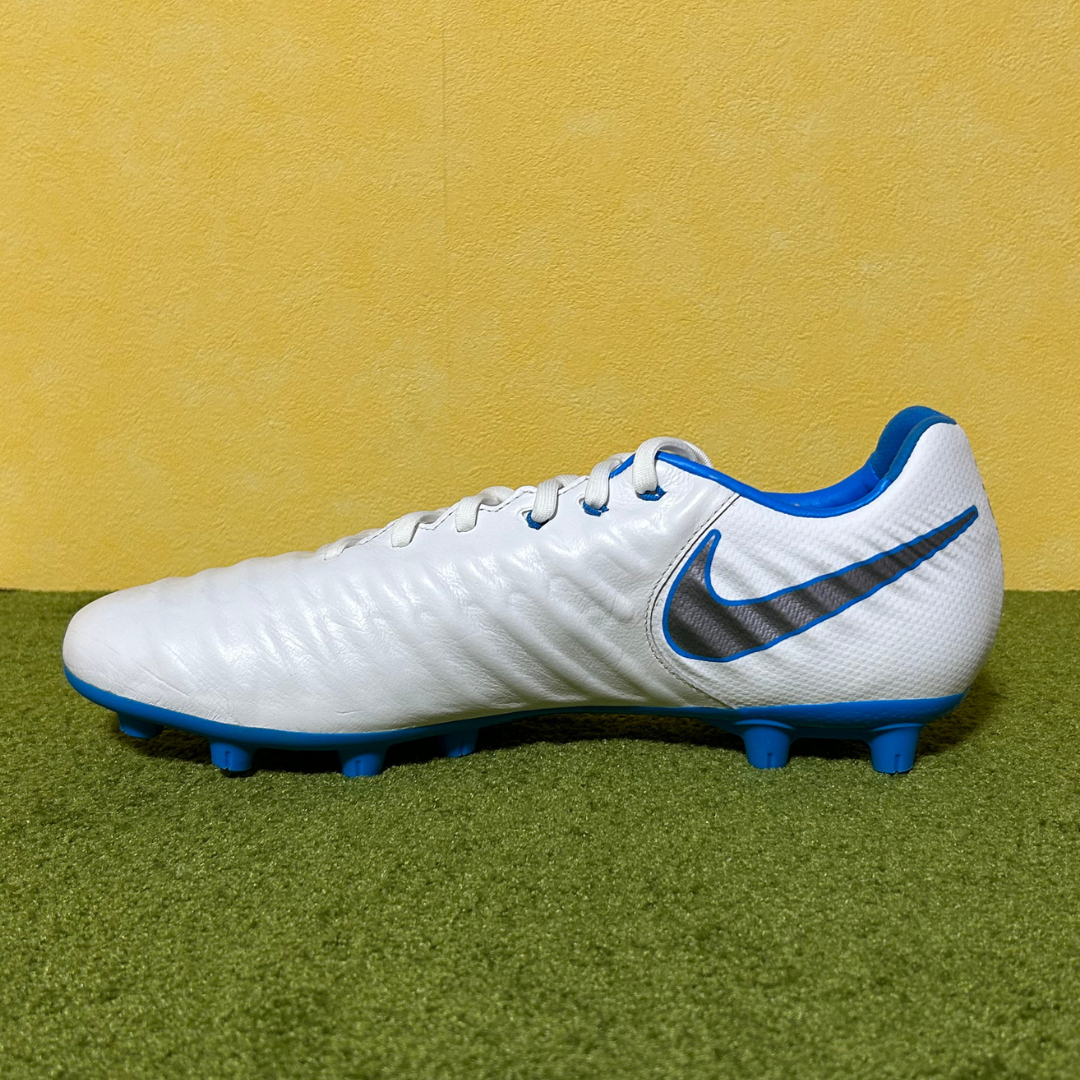 新品 NIKE サッカースパイク ティエンポ レジェンド PRO HG 28.5 NIKE - ナイキ サッカースパイク ティエンポ レジェンド PRO HG