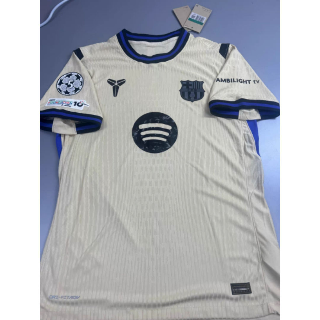 バルセロナ×コービー連名特別仕様ユニフォーム 10番ヤマル L バルセロナ×コービー連名特別仕様ユニフォーム 10番ヤマル Lの