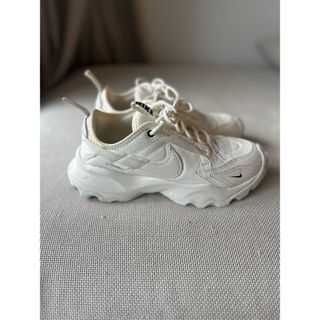 ナイキ(NIKE)のNIKE W TC 7900 / ナイキ ウィメンズ TC 7900(スニーカー)