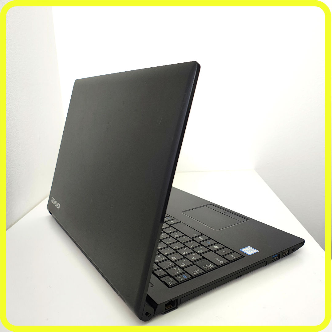 東芝/薄型高年式/最新Win11/新品SSD256G/メモリ8G/7世代搭載 初心者向！第7世代CPU SSD256 メモリ8 Win11 東芝ノートパソコン
