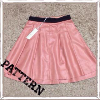 パターンフィオナ(PATTERN fiona)のPATTERN 新品 スカート(ひざ丈スカート)