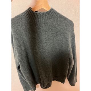 ユニクロ(UNIQLO)のUNIQLO/スフレヤーンモックネックセーター（長袖） /グリーン/Sサイズ(ニット/セーター)