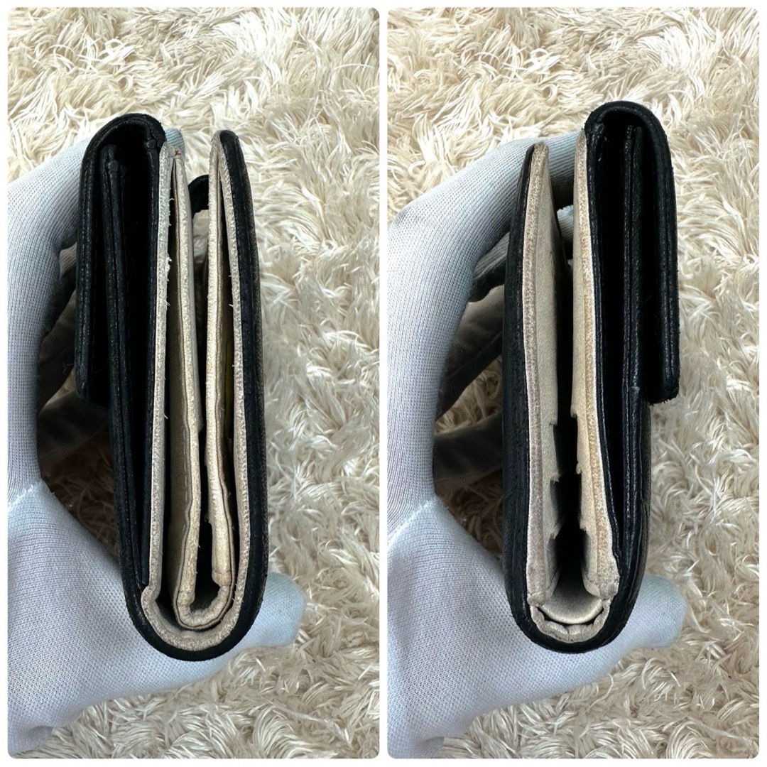【美品】シャネル 二つ折り財布 ブラック フラワー レザー バイカラー 美品】シャネル 二つ折り財布 ブラック フラワー レザー バイカラー