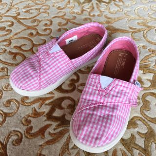 トムズ(TOMS)のTOMS T10(スリッポン)