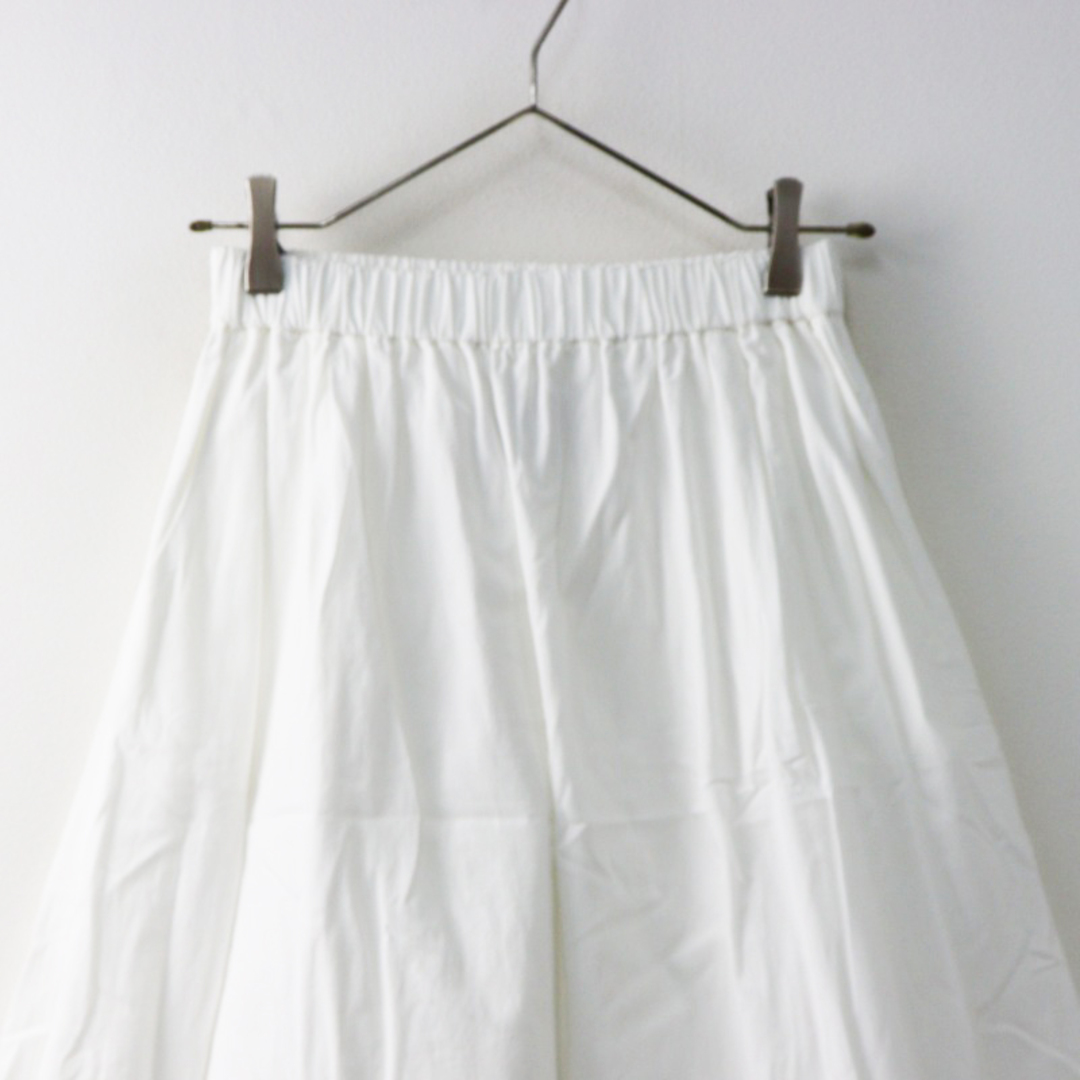 美品 オオカミとフクロウ TANDEY フクロウとやまぶどうのツリーバードスカート/ホワイト ゴム フレア コットン タック【2400014556124】 レディースのスカート(ひざ丈スカート)の商品写真